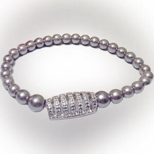 New! Never worn! Costume jewelry gray & silver bracelet from Belk!
